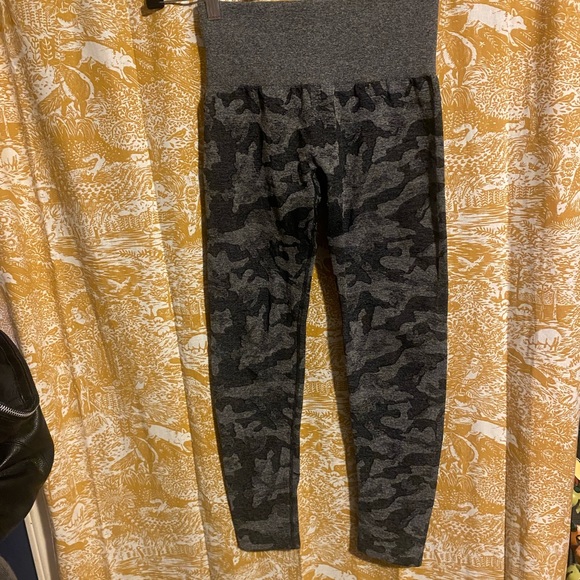 NVGTN camo seamless leggings - Picture 2 of 6